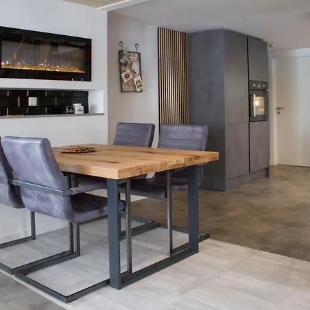 Dom wakacyjny Luettjet Huus *