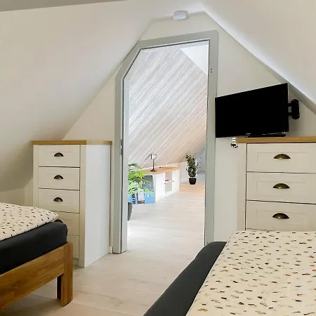 Luettjet Huus * Lügde