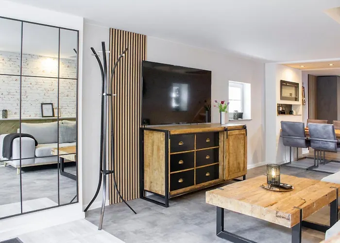 度假居 Luettjet Huus